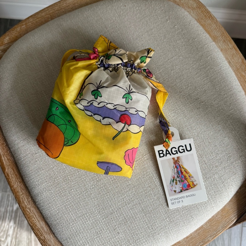 Baggu Standard Baggu Set of 3 still life reusable bags - Picture 1 of 3